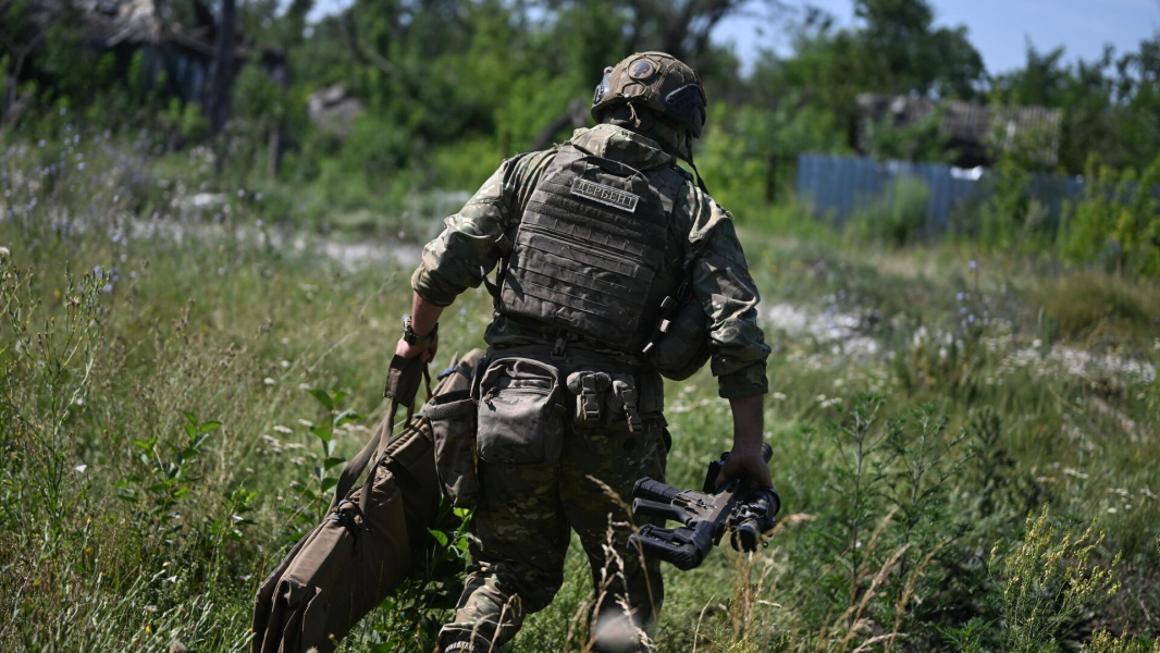 Песков: у российских военных хватает возможностей и экономической поддержки